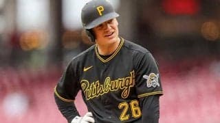 筒香嘉智同僚が急造捕手で出場　本職2人が退場＆負傷の緊急事態、二塁手に思わぬ出番