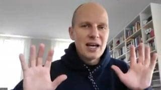 「安間志織はワールドクラス」 - 独アイスフォーゲル、ハラルド・ヤンソンHC独占インタビュー（2）