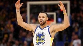 ウォリアーズが逆転勝利でシリーズ突破に王手…カリーが32得点を記録／NBAプレーオフ