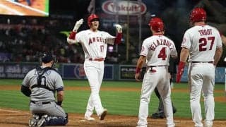 【MLB】「最後のハグ代わって下さい」　笑顔の大谷翔平を“受け止める”同僚にファン嫉妬