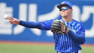 大激走の中田翔が愕然…　完璧な“連係レーザービーム”は「鉄砲肩たまんねぇ」