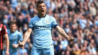 バロテッリが置き忘れたアグエロのユニフォームがオークションに出品！プレミア初優勝の瞬間に着ていた貴重な1枚