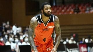 愛媛オレンジバイキングス、ユージーン・フェルプスと平良陽汰の残留を発表