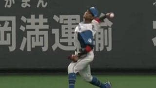 走者釘付けバズーカが「めちゃくちゃエグい」　日ハム万波の“爆肩”は「イチロー級」