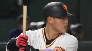 岡本和真の“カチ上げ弾”が「バケモン」　滞空時間7秒超の「弾道がアーチスト」