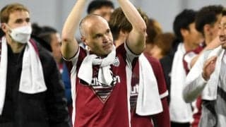 「38歳になりました！」イニエスタファミリーが自宅でお祝い、パオロ君は全身バルサのフル装備で登場