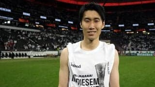 「可愛すぎる」鎌田大地がフランクフルト「EL決勝進出」を決め喜びの舞い!クラブ公式が動画をアップし話題に