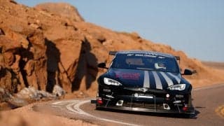 横浜ゴム、パイクスピークにサステナブル素材を使用したタイヤを初投入