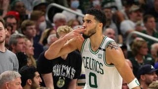 テイタムがヤニスとのエース対決を制す…セルティックスがシリーズを第7戦に持ち込む／NBAプレーオフ