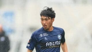 「ゲームみたいなFK」がJリーグで炸裂!町田MFの「理不尽すぎるブレ球ゴール」が大きな話題に