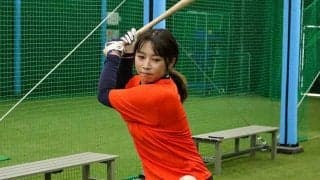 豪快スイングが話題の女子大生が驚異の数値記録　元球児に“匹敵”…最新機器で打撃分析