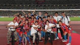 INAC神戸レオネッサのハーフタイムショーにてBMX FLATLANDが登場！本村果鈴も番号00を背負い盛り上げる！