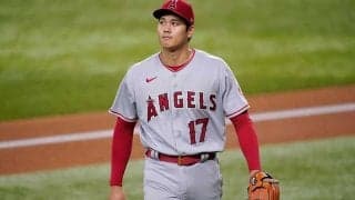 大谷翔平、試合中に一瞬見せた“敵軍との交流”が米実況席でも話題「挨拶しました」