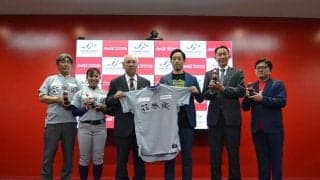 ユニホームに社名ロゴ　花巻東と地元企業が手を組んだ“画期的”取り組みの狙い