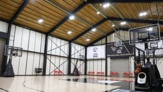 インドアバスケットボールコート「ロッツ横浜」が横浜戸塚にオープン