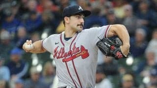 MLBで登板中に突然走り出した投手に米笑撃　「頭おかしくなったかと…」その理由とは