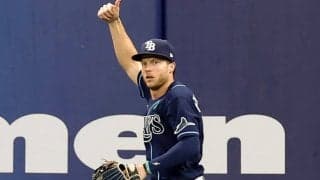 【MLB】160キロ超の「とんでもないキャノン」　右翼から“ズドン”の「レーザービーム」