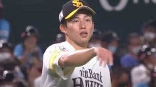 「球伸びすぎて意味わからん」　変幻自在の“爆肩3連発”が「送球えぐい」