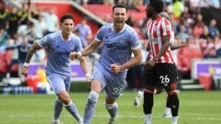 劇的勝利のリーズが逆転残留！18位に後退したバーンリーが2部に降格《プレミアリーグ》