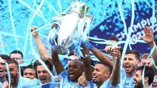 マンC観客、優勝後のピッチで相手GKに暴行　英物議「襲撃された」「後頭部を殴られる」