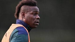 「スーパーマリオが帰ってきた！」バロテッリが“ラボーナ弾含む1試合5ゴール”のお大暴れ！