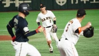 目の前の走者を逃がす「判断神すぎた」　咄嗟の“アウト後回し”が「素晴らしすぎ」