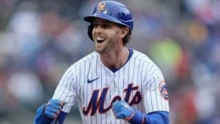 打席中に飛んだ野次を瞬殺で黙らせた方法　米話題「伝説的だ」「今年最高の映像だ！」