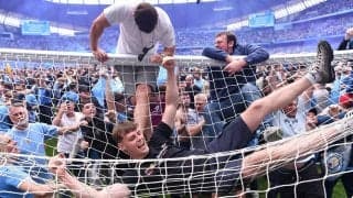 「選手が刺されたらどうなる？」相次ぐサポーターのピッチ乱入に現役FWが警鐘「簡単に殺されてしまうかもしれない」