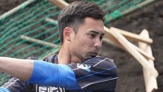 二刀流デビューのハム上原、プロ2安打目の痛烈二塁打　新庄監督も大喜び