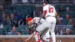 【MLB】2秒間で立て続けに3つのミス　“負の連鎖”続くお粗末守備は「こんなの見たことない」