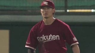 打者は天仰ぎ、甲子園は騒然　西川遥輝の“魔術師キャッチ”が「驚きの身体能力」