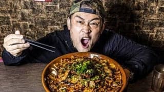 ギャンブル中毒、借金まみれで「人生詰んだ」。MAX鈴木がどん底から日本一の大食い王に変われた本当の理由