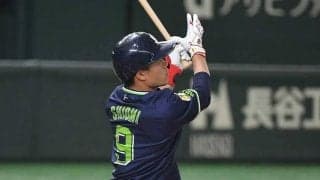 高津監督が「なんちゅう顔」　まさかの“3打席連発”に「さすがにポカーン」