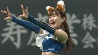 大注目の小悪魔チアが「安定の可愛さ」　セ界席巻“魔性ダンス”に「選手も元気でる」