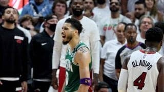 「ここまでのキャリアで最も大事な試合」でコービーのアームバンドを身につけたテイタム