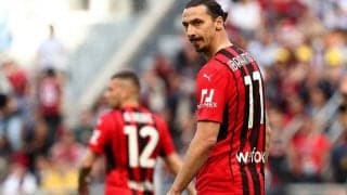 半年間ヒザの痛みに耐え続けたイブラヒモビッチ　週に一回の水抜きで注射器2本分の水を除去