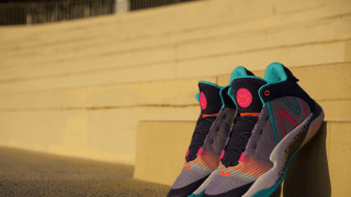 ニューバランスTWO WXY V2 Neon Lights発売開始