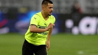 ドルトムント、今季ブンデスデビューも果たした18歳DFセミッチとプロ契約締結