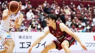 ベストディフェンダー賞に川崎の藤井祐眞が選出…3年連続3回目の受賞