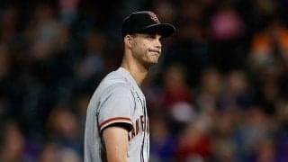 浮き上がる“UFOスライダー”爆誕　打者を困惑させたMLB右腕に注目「どう打てと…？」