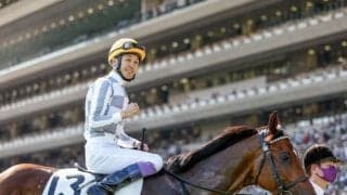 タケサンとアーモンドアイ/島田明宏