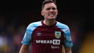 「なんでクラブでそれをやらないんだ！」降格したチームの選手同士が代表戦で“言い争い”…「黙れ！ここはバーンリーじゃない」