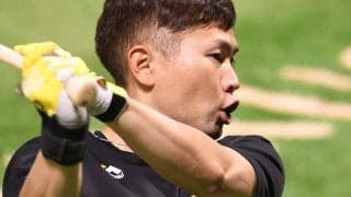 鷹・藤本監督はなぜ内野ゴロを高く評価？　先制を呼んだ中村晃の“泥臭い1点”