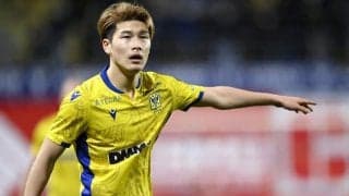 ｢かっこいい｣｢イケメン｣!!シント＝トロイデンDF橋岡大樹のサーフィン画像が話題!!日本代表DFも｢奥歯痛くなったわ｣と反応