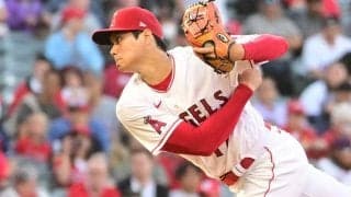 大谷翔平、牽制直後に見せた“敵走者とのやり取り”に米笑撃「リードしすぎるな！」