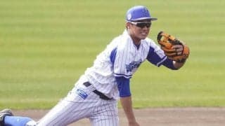 同僚の“上空”通過した「バズーカ砲」　俊足走者も無力化する20歳の「肩えぐ」