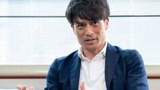 宮本恒靖が驚きと緊張感で「うわっ、出るのか」。初のW杯の舞台は「体にまとわりつくような空気を感じた」