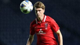 「もしもし、キャスパーです」浦和FWユンカーがドラマのワンシーンの様なイケメンショット「超イケメン」