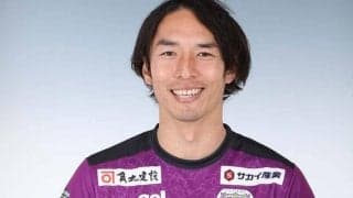 「子どもたちにも見てもらいたいお手本」J3藤枝の10番・押谷の絶妙ループシュートが月間ベストゴールに！