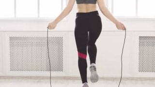 １日３分、難しくないのに効果大。“後ろ跳び”で運動不足解消＆人生を前進させる方法